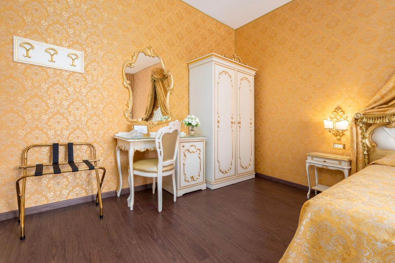 La Veneziana Boutique Rooms Exterior photo